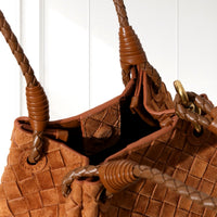 Ilsa Woven Shoulder Bag in Caramel, interior view