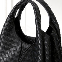 Sonja Woven Tote in Black, handle detail