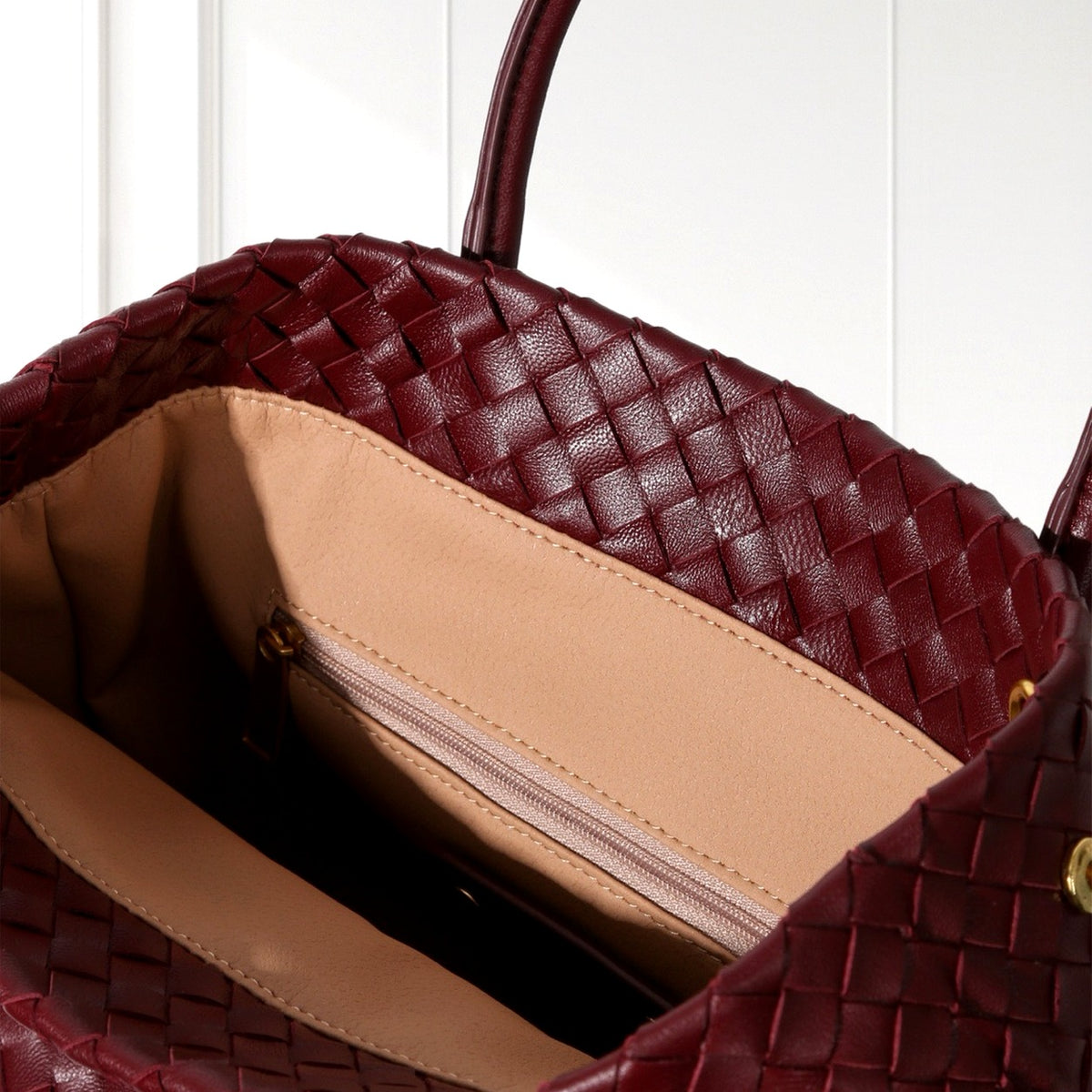 Ingrid Woven Bucket Bag in Burgundy, interior view