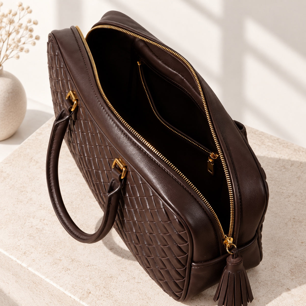Greta Boston Bag in Dark Brown, interior detail