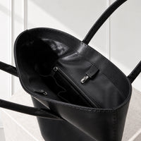 Style 16008 black nappa leather Alger tote, interior view