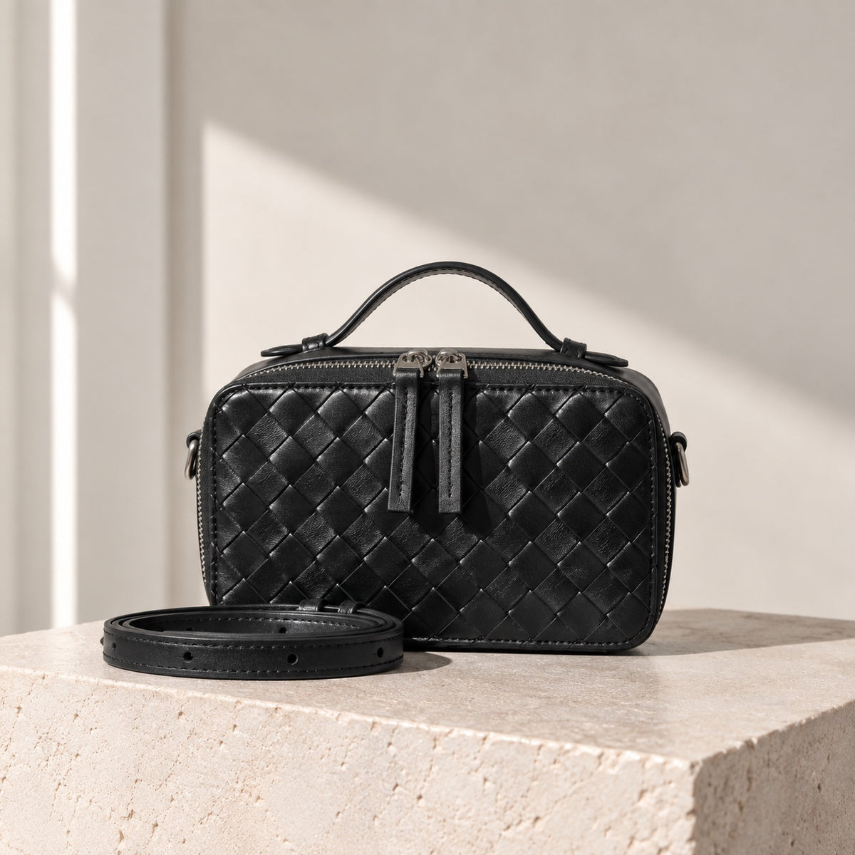 Nola Camera Bag in Black, with detachable strap