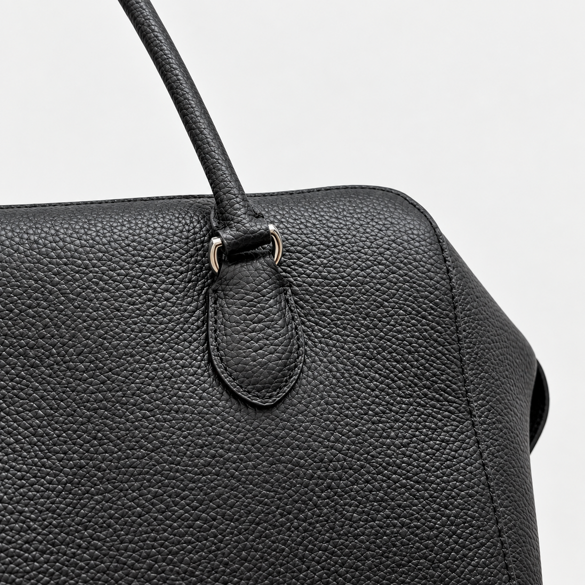 Black Sanne Bowling Bag, handle and hardware detail